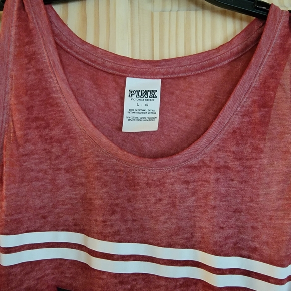 PINK Victoria's Secret Tank Top - Picture 2 of 4